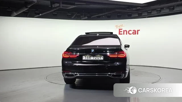 BMW 7 Series (G11) id 3469804 из Кореи 14