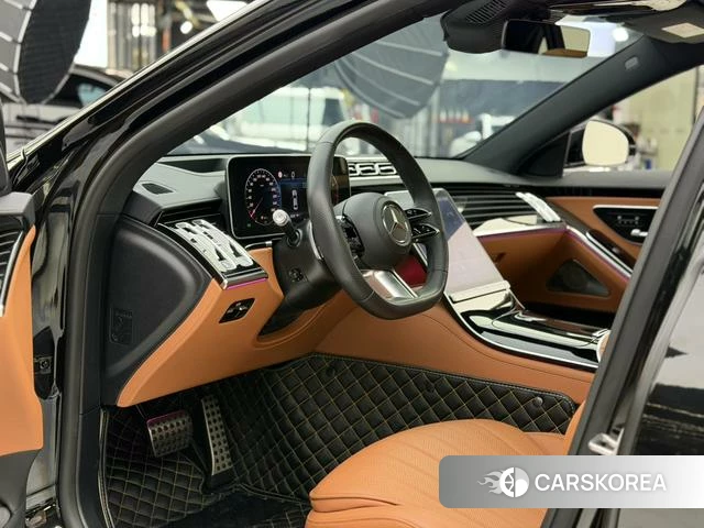 Mercedes-Benz S-class 2023 Черный из Китая, фото 4