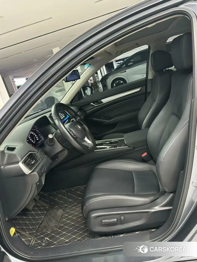 Honda Accord 2022 Темно-серый из Китая, фото 4