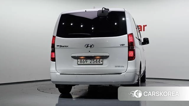 Hyundai The New Grand Starex id 4642509 из Кореи 14