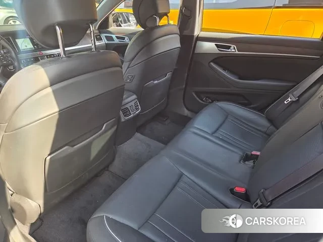 Genesis G80 id 3732837 из Кореи 12