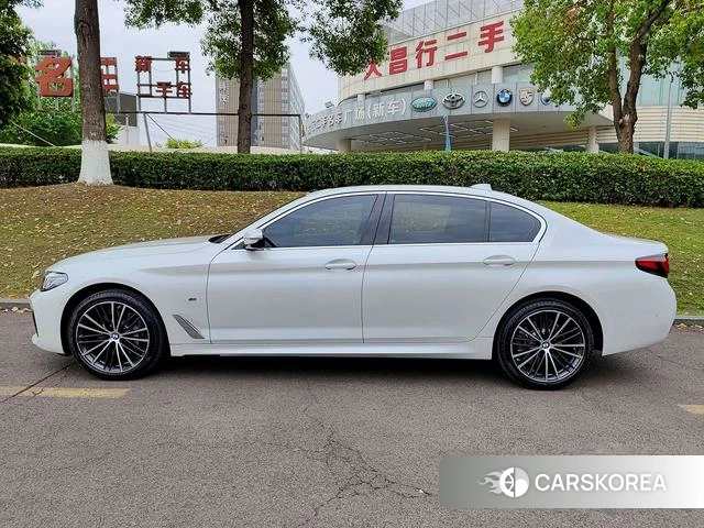 BMW 5 series 2024 Белый из Китая, фото 4