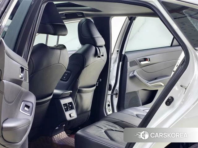 Toyota Asian dragon 2022 Белый из Китая, фото 4