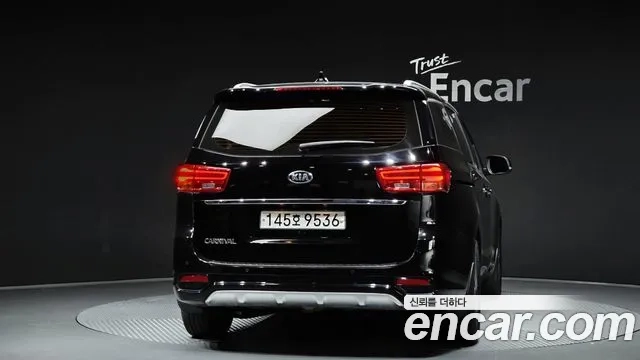 Kia The New Carnival id 2922101 из Кореи 14