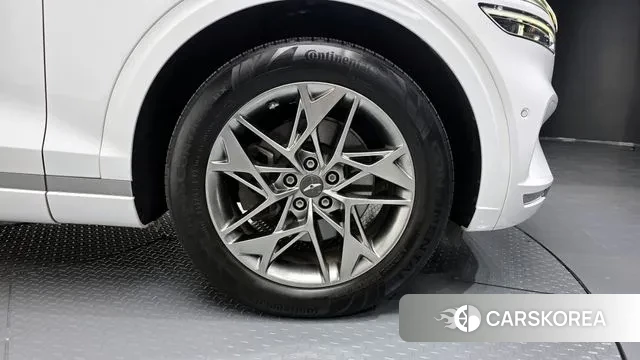 Genesis GV70 id 3765451 из Кореи 14