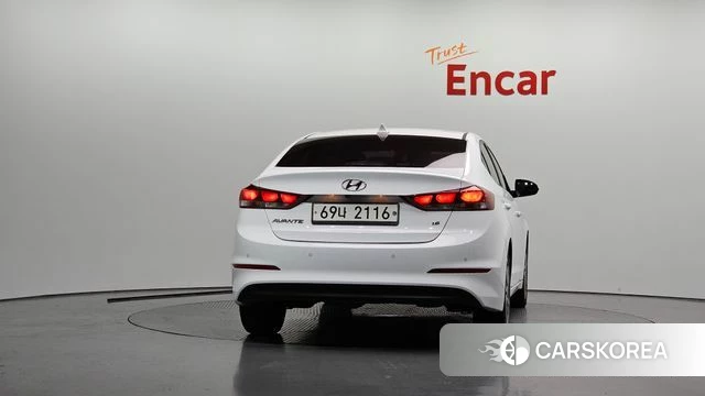 Hyundai Avante AD id 4543749 из Кореи 14