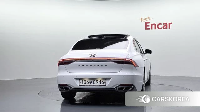 Hyundai The New Grandeur IG Hybrid id 4490531 из Кореи 14