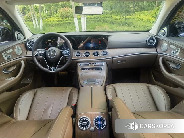 Mercedes-Benz E-class id 4275665 из Китая 9