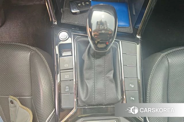 Volkswagen Passat id 4272302 из Китая 11