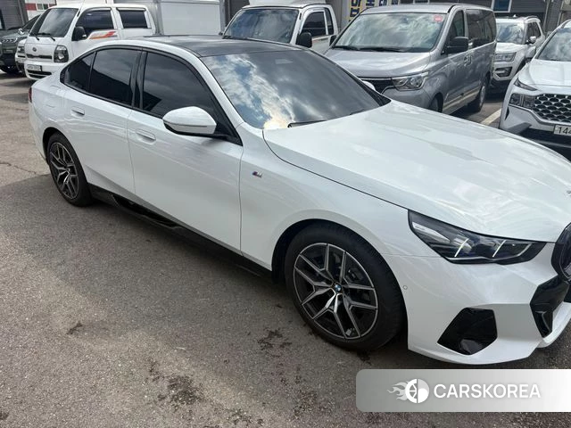 BMW 5 Series (G60) id 3863870 из Кореи 6