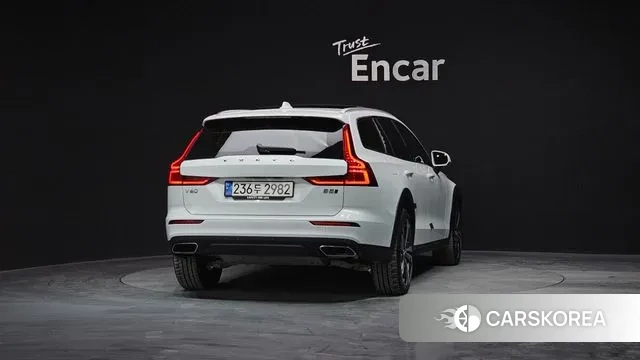 Volvo V60 Cross-Country 2nd Generation id 3454072 из Кореи 14