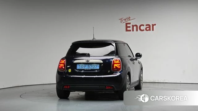 Mini Cooper Electric id 4630688 из Кореи 14