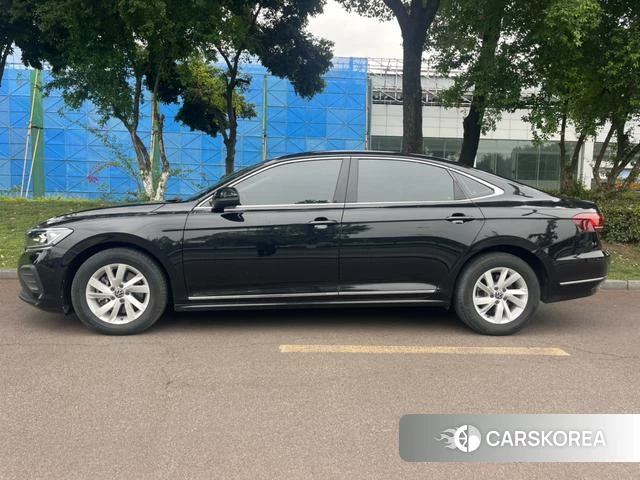 Volkswagen Passat 2021 Черный из Китая, фото 6