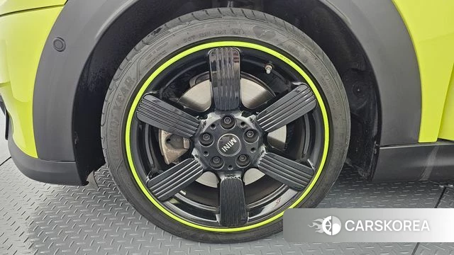Mini Cooper S Convertible id 4702325 из Кореи 26