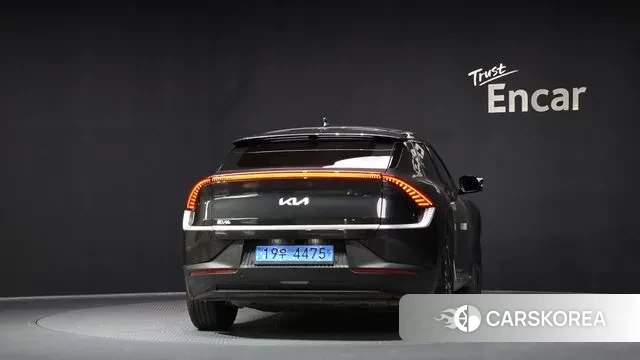 Kia EV6 id 3058840 из Кореи 14