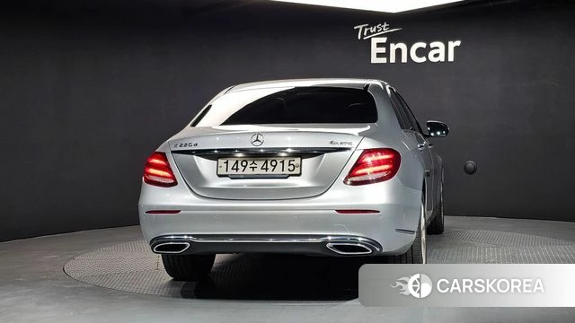 Mercedes-Benz E-Class W213 id 4188546 из Кореи 14