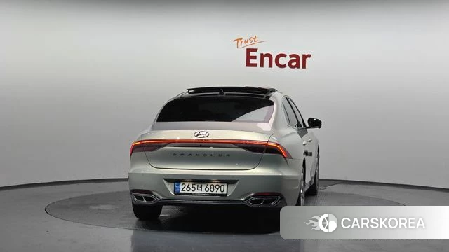 Hyundai The New Grandeur IG Hybrid id 4637361 из Кореи 31