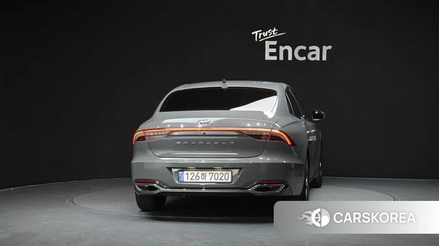 Hyundai The New Grandeur IG id 3884329 из Кореи 14