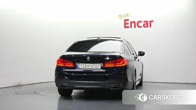 BMW 5 Series (G30) id 4717315 из Кореи 14