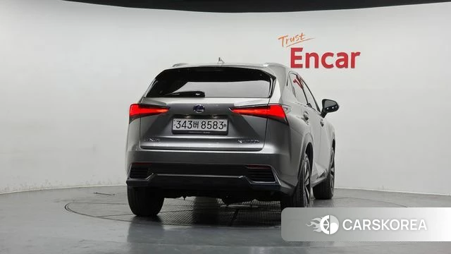 Lexus NX300h id 3873072 из Кореи 14