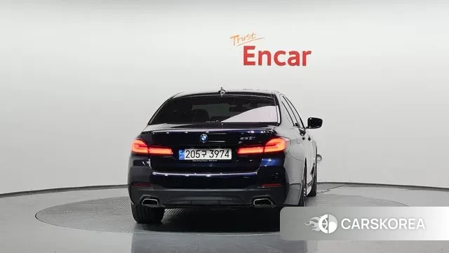 BMW 5 Series (G30) id 3432017 из Кореи 14