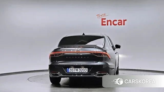 Hyundai The New Grandeur IG id 3170060 из Кореи 14