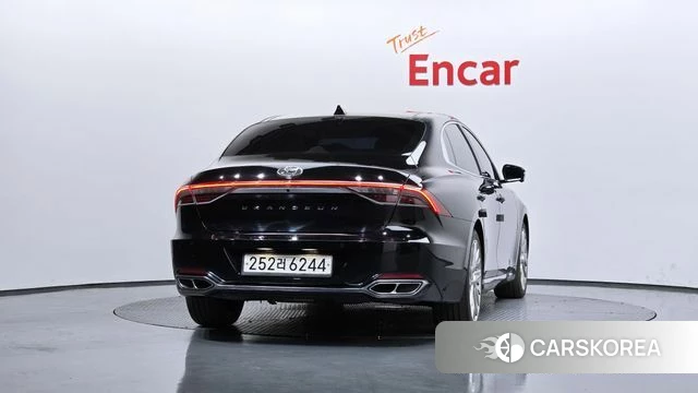Hyundai The New Grandeur IG id 4284556 из Кореи 14