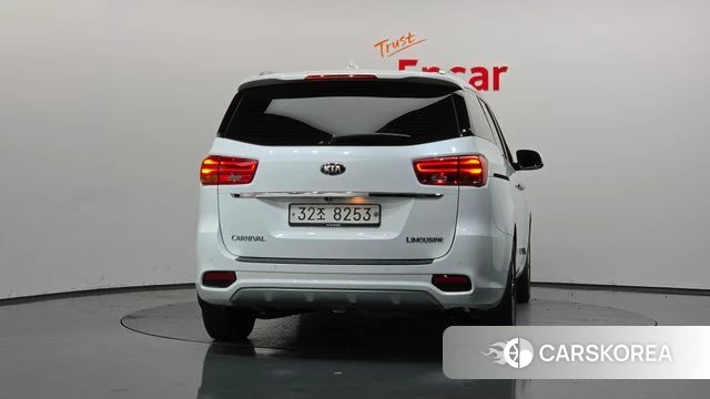 Kia The New Carnival id 4658064 из Кореи 29