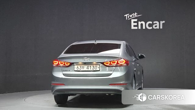 Hyundai Avante AD id 3894090 из Кореи 14