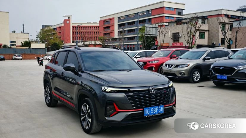 Chang'an CS35 PLUS 2023 Черный из Китая, фото 6