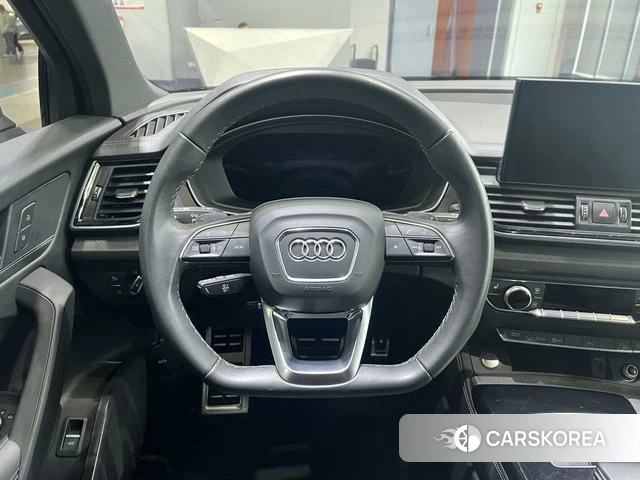 Audi Q5L id 4205808 из Китая 9