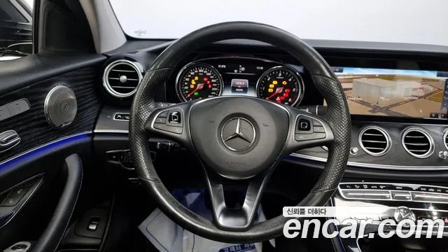 Mercedes-Benz E-Class W213 id 2765229 из Кореи 14