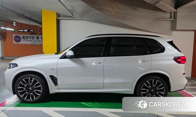 BMW X5 (G05) 2025 Белый из Кореи, фото 4