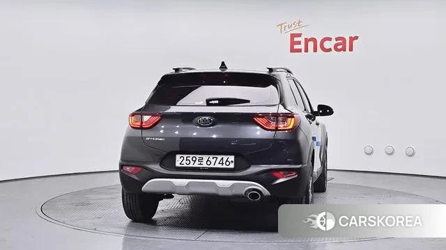 Kia Stonic id 3607712 из Кореи 14