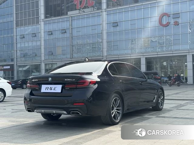 BMW 5 series PHEV 2021 Черный из Китая, фото 4