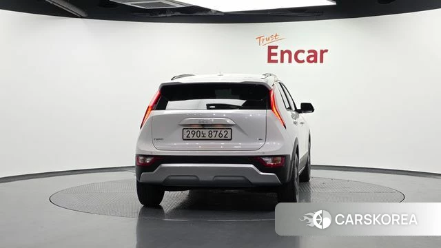 Kia Di Ol Nu Niro id 4422935 из Кореи 26