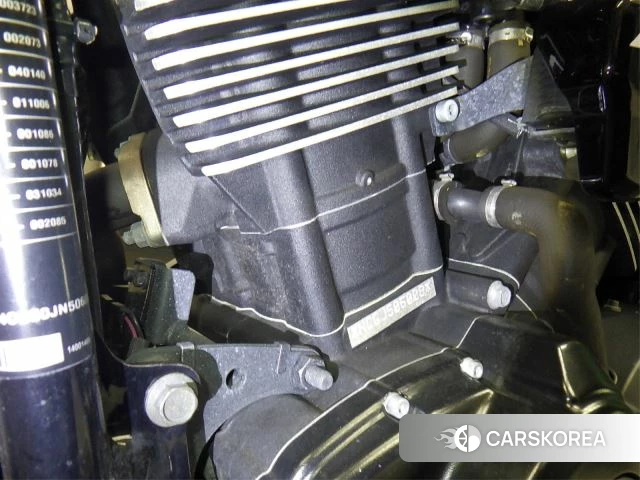 Engine photo