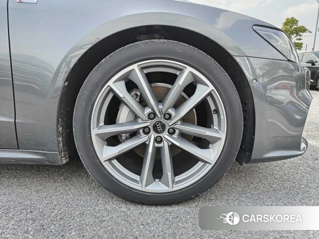 Audi A7 id 3913837 из Китая 14