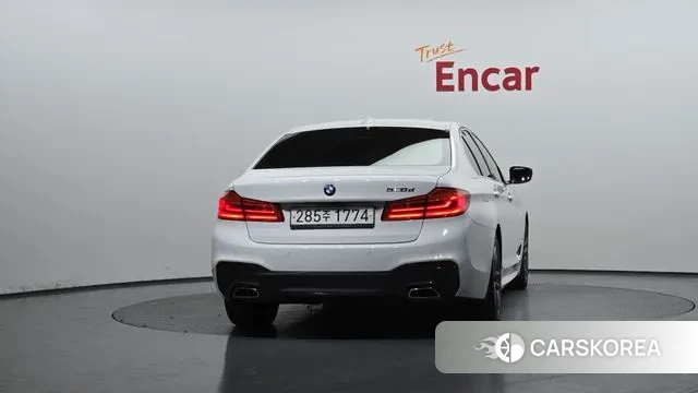 BMW 5 Series (G30) id 3535890 из Кореи 14