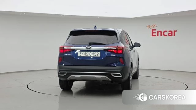 Kia Seltos id 4402856 из Кореи 14