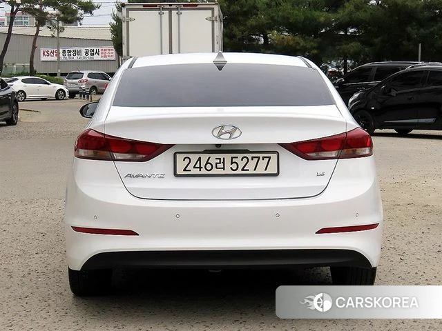 Hyundai Avante AD id 4345625 из Кореи 12