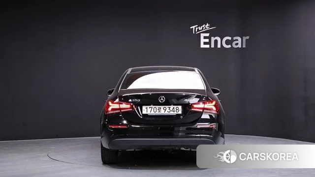 Mercedes-Benz A-Class W177 id 3898763 из Кореи 14