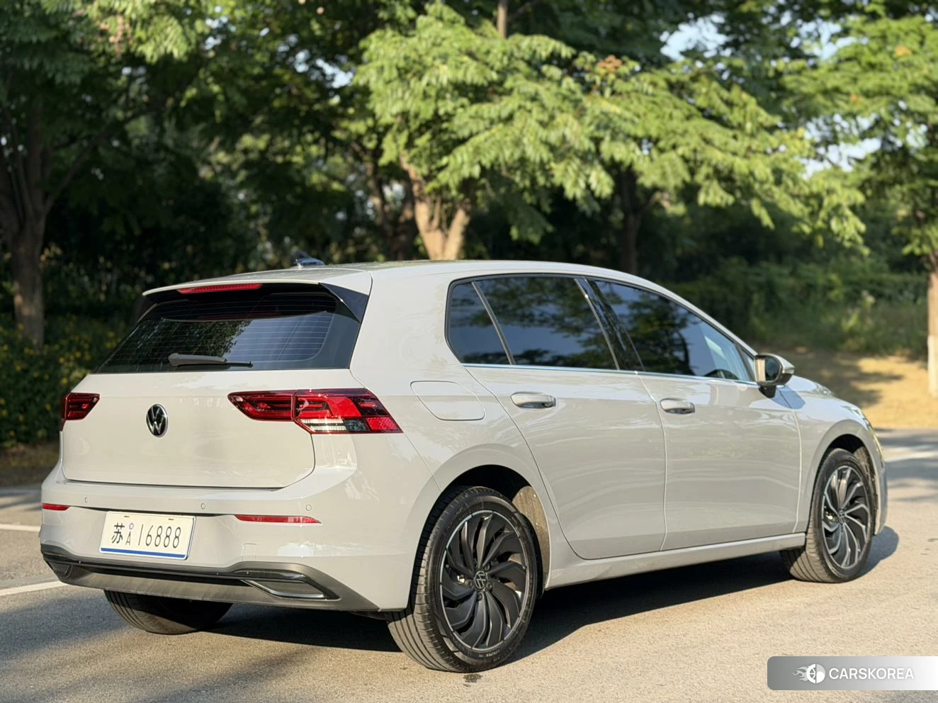 Volkswagen Golf id 4452140 из Китая 13