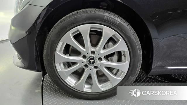 Mercedes-Benz E-Class W213 id 4310751 из Кореи 24