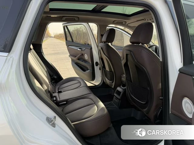 BMW X1 id 4254116 из Китая 20