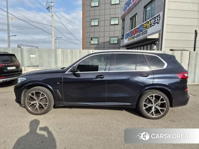 BMW X5 (G05) 2022 Черный из Кореи, фото 4