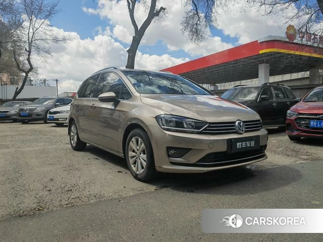 Volkswagen Golf*Jiayu 2018 Шампань из Китая, фото 4