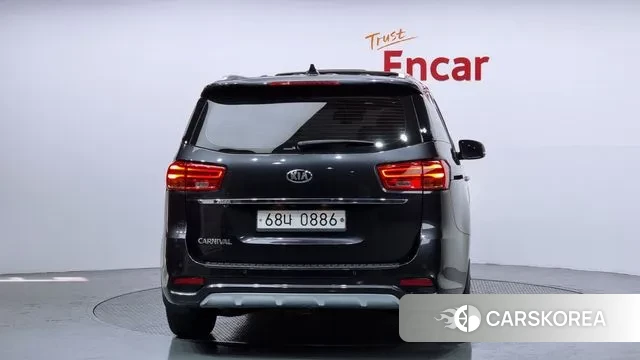 Kia The New Carnival id 3396641 из Кореи 14