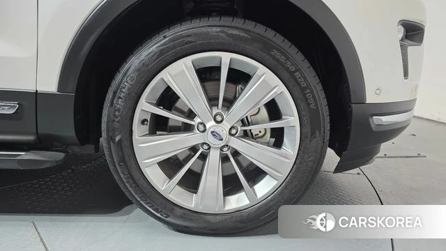 Ford Explorer id 4633244 из Кореи 26