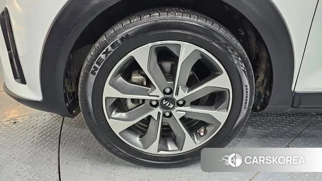 Kia Stonic id 3474928 из Кореи 14